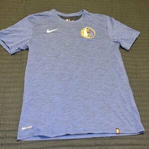 Nike dri fit M mavericks t shirt